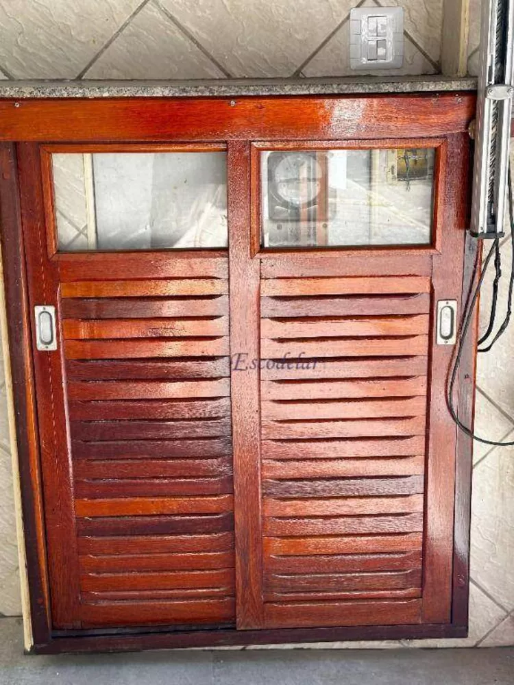 Sobrado, 7 quartos, 380 m² - Foto 8