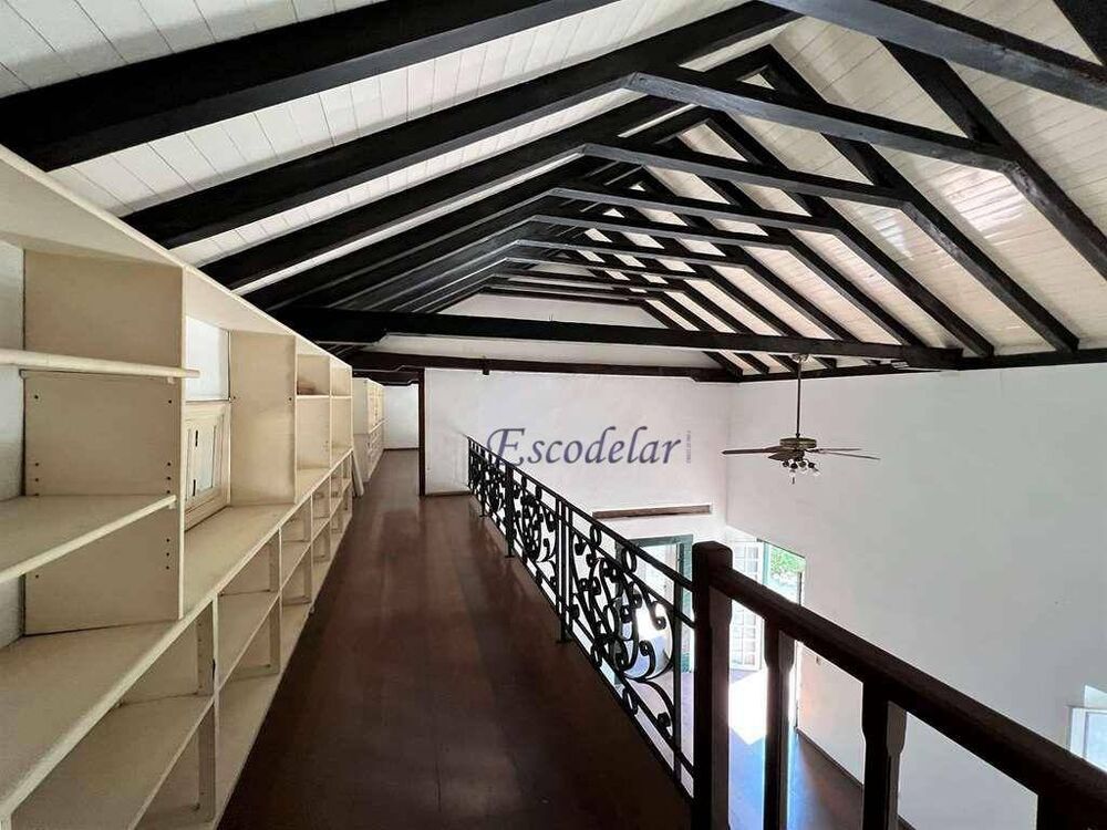 Casa à venda com 6 quartos, 1508m² - Foto 15