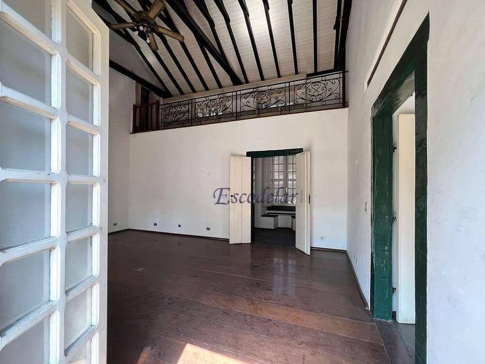 Casa à venda com 6 quartos, 1508m² - Foto 10