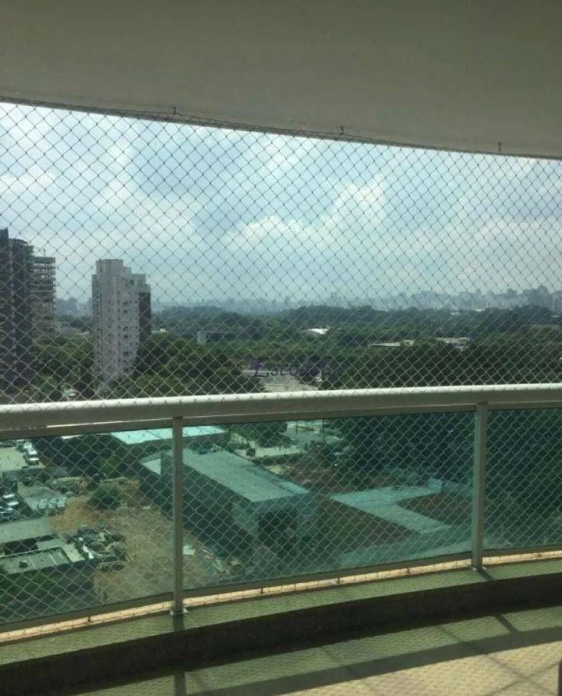 Apartamento, 4 quartos, 225 m² - Foto 1