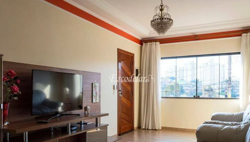 Sobrado, 3 quartos, 248 m² - Foto 2