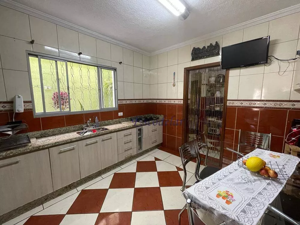 Sobrado à venda com 4 quartos, 230m² - Foto 7