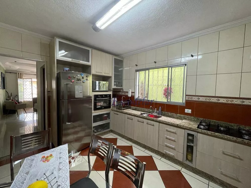 Sobrado à venda com 4 quartos, 230m² - Foto 8