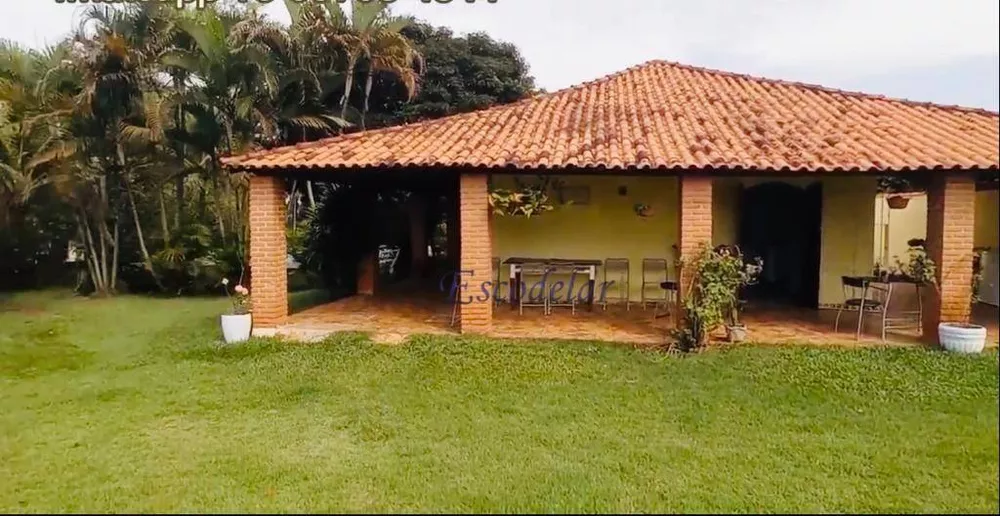 Chácara à venda com 4 quartos, 300m² - Foto 5