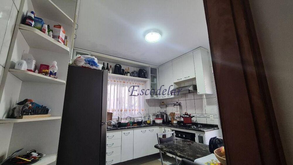 Sobrado, 3 quartos, 210 m² - Foto 1