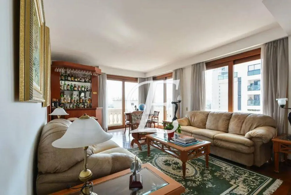 Apartamento, 4 quartos, 246 m² - Foto 2