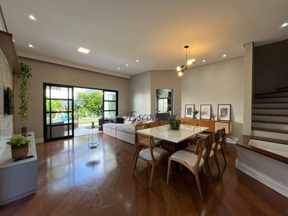 Sobrado, 4 quartos, 297 m² - Foto 1