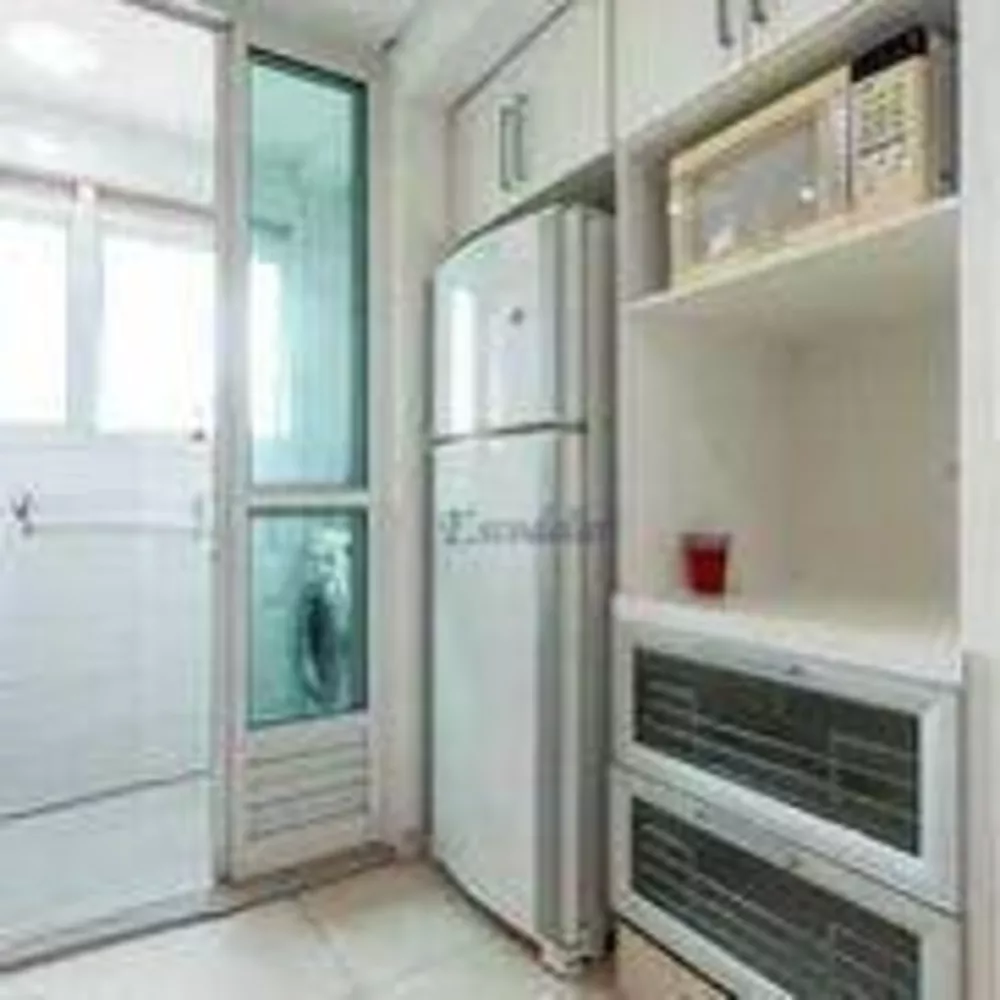 Apartamento para alugar com 2 quartos, 143m² - Foto 7