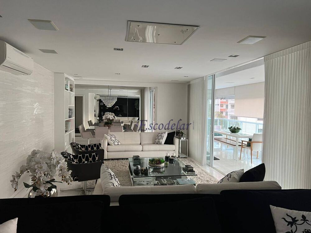 Apartamento à venda com 3 quartos, 250m² - Foto 2