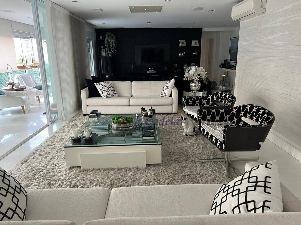 Apartamento à venda com 3 quartos, 250m² - Foto 1