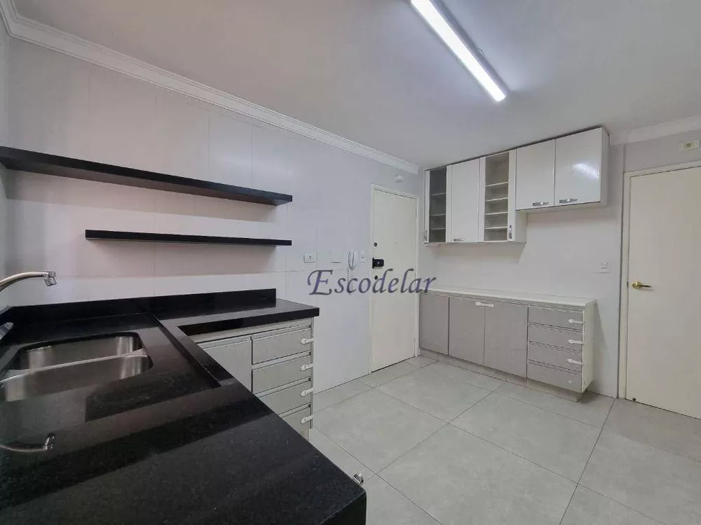 Apartamento à venda com 3 quartos, 120m² - Foto 19