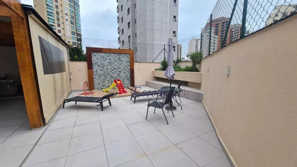 Apartamento à venda com 3 quartos, 158m² - Foto 3