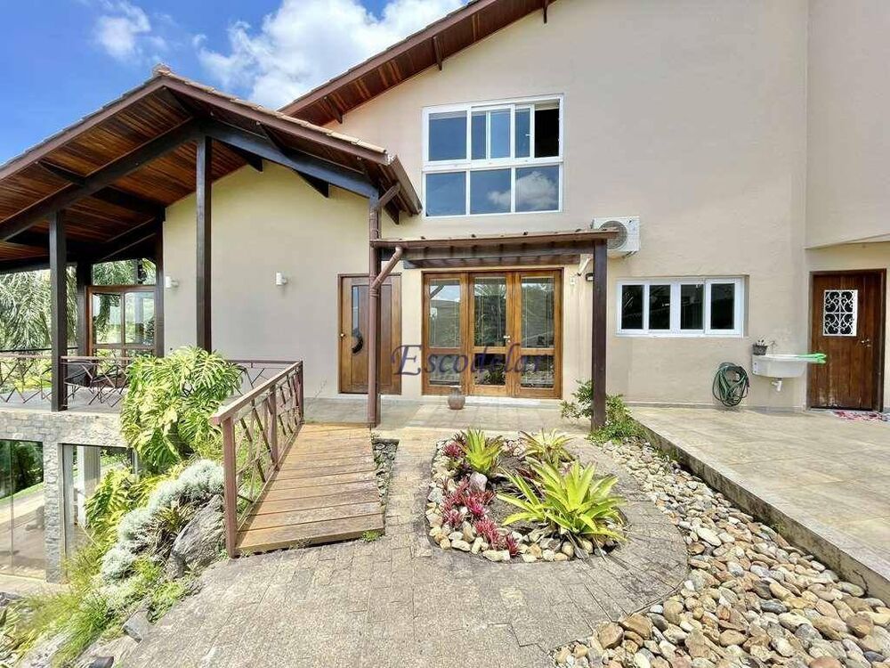 Casa de Condomínio, 4 quartos - Foto 1