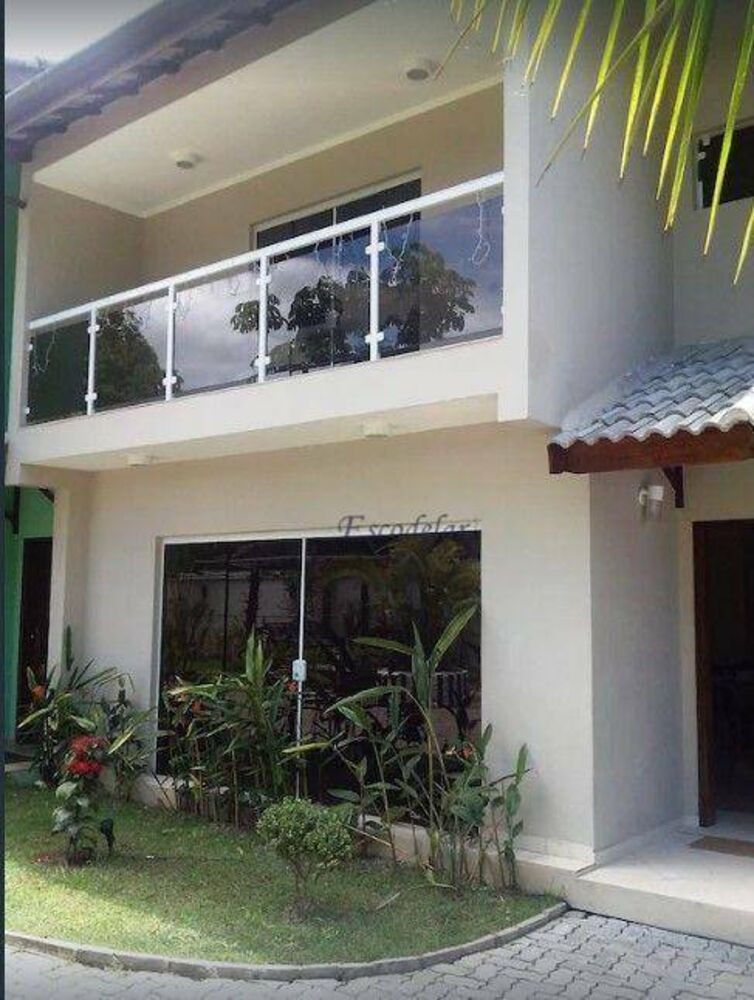 Casa à venda com 4 quartos, 140m² - Foto 2