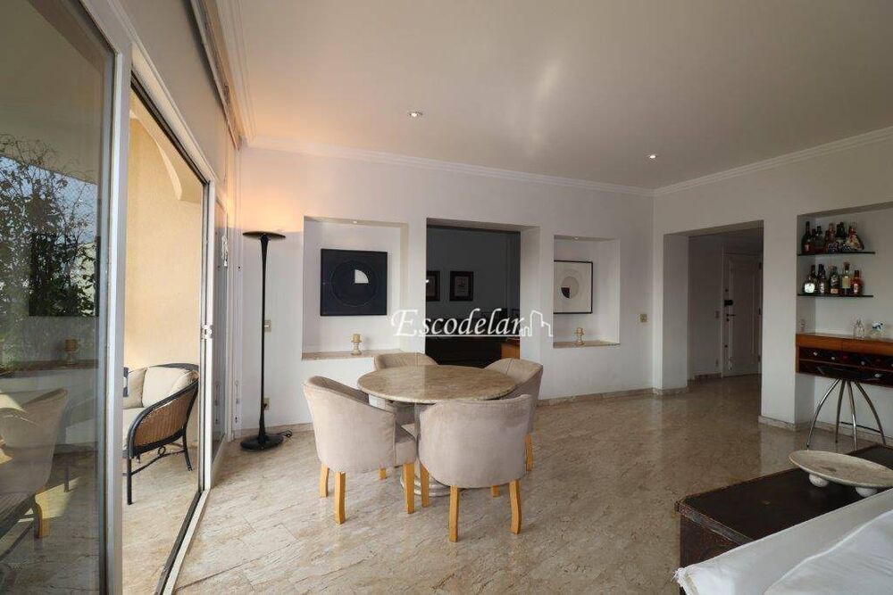 Apartamento, 4 quartos, 325 m² - Foto 10