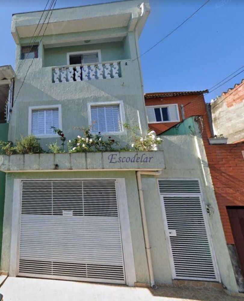 Sobrado, 6 quartos, 200 m² - Foto 1