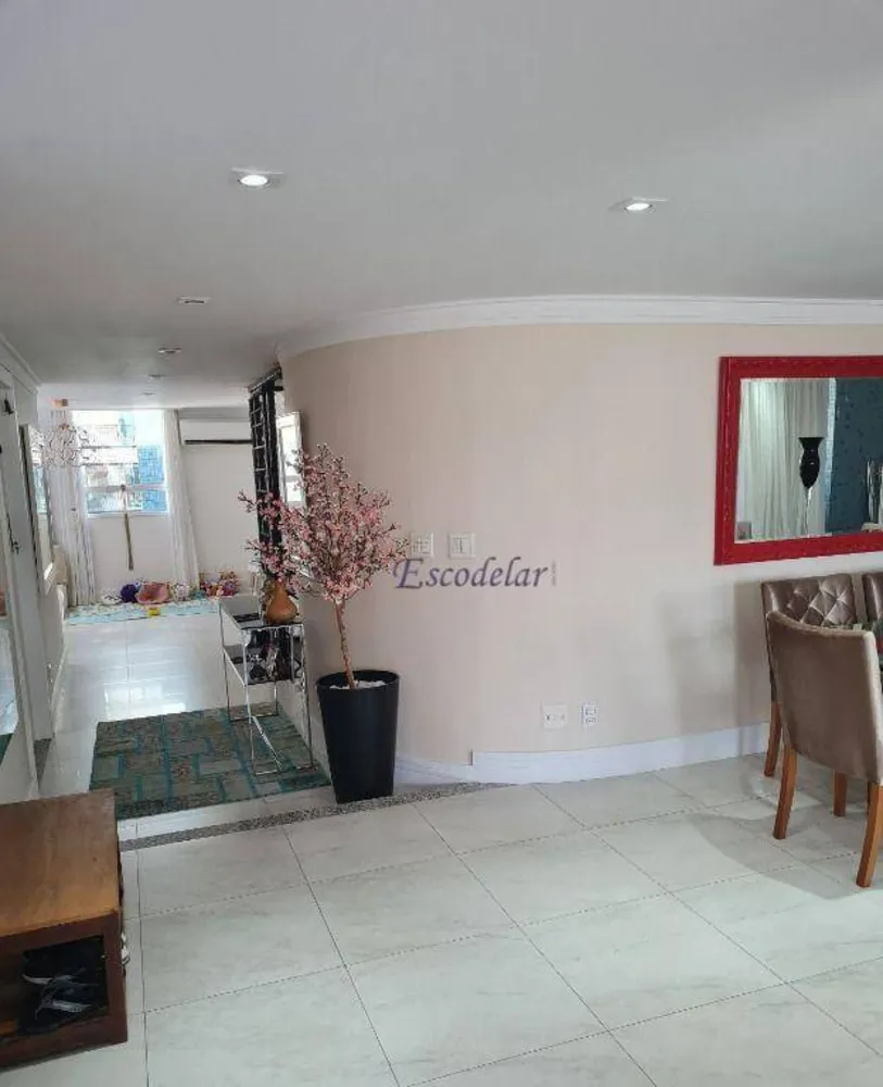 Cobertura, 3 quartos, 236 m² - Foto 3