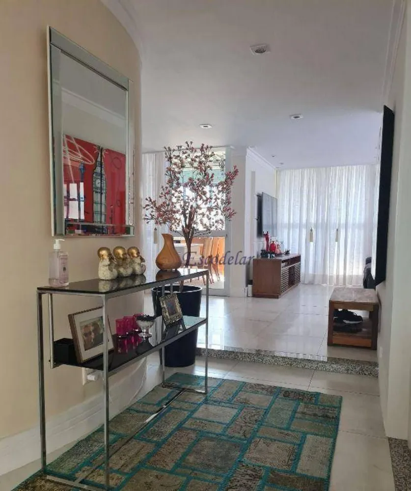Cobertura, 3 quartos, 236 m² - Foto 2