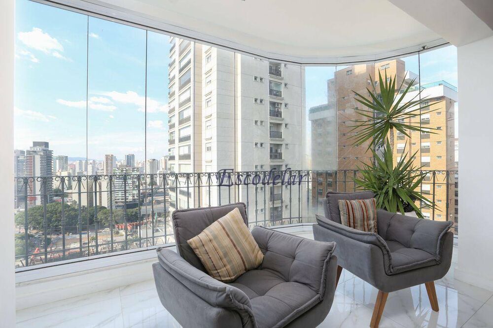 Cobertura à venda com 4 quartos, 320m² - Foto 2
