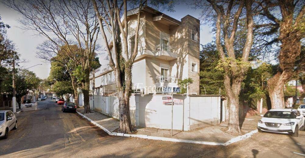 Casa, 4 quartos, 258 m² - Foto 2