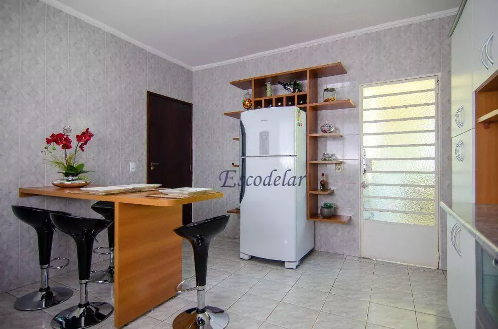 Sobrado à venda com 4 quartos, 150m² - Foto 12