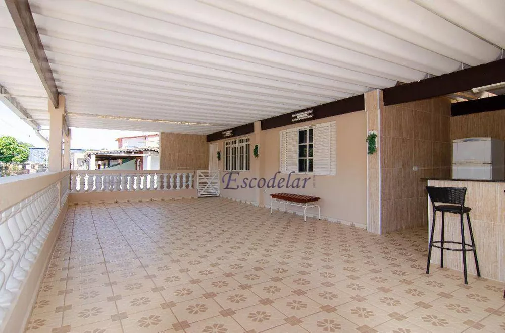 Sobrado à venda com 4 quartos, 150m² - Foto 5