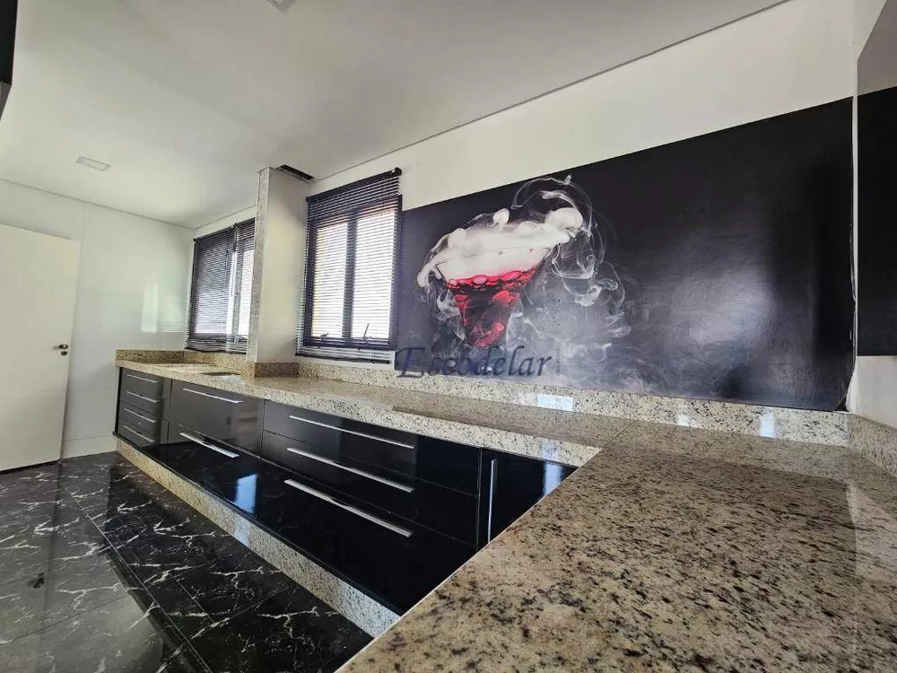 Cobertura, 3 quartos, 236 m² - Foto 11