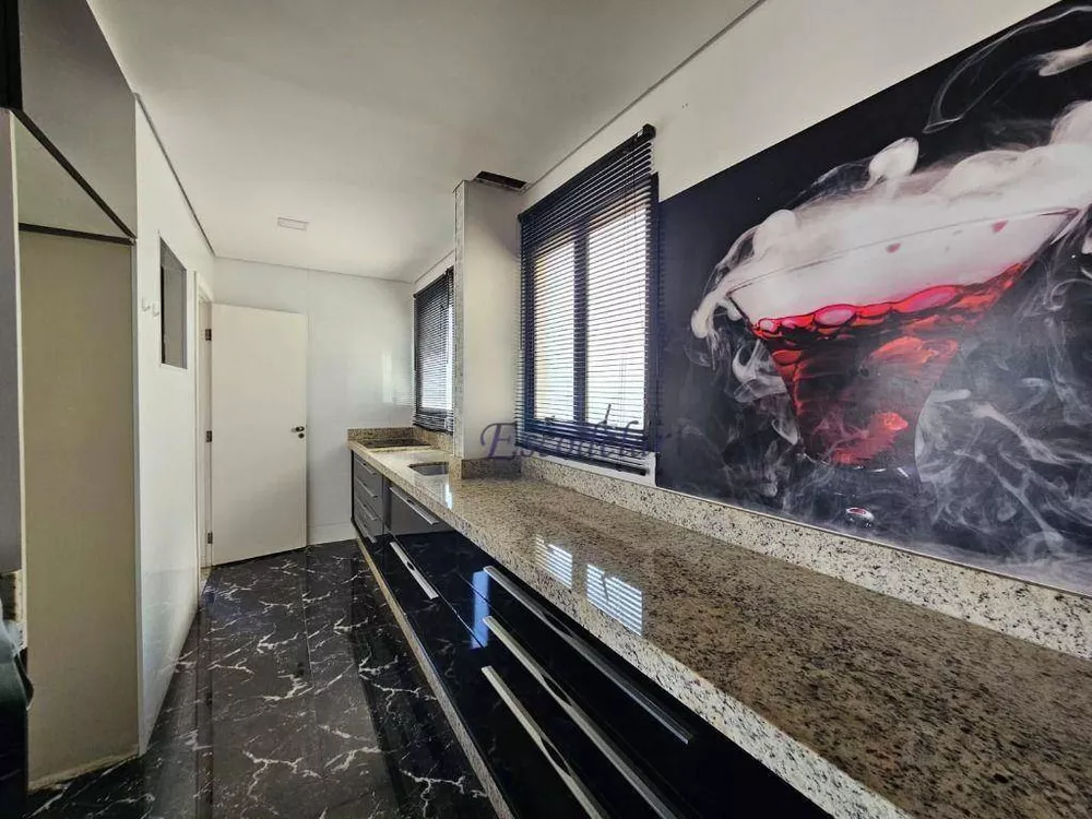 Cobertura, 3 quartos, 236 m² - Foto 7