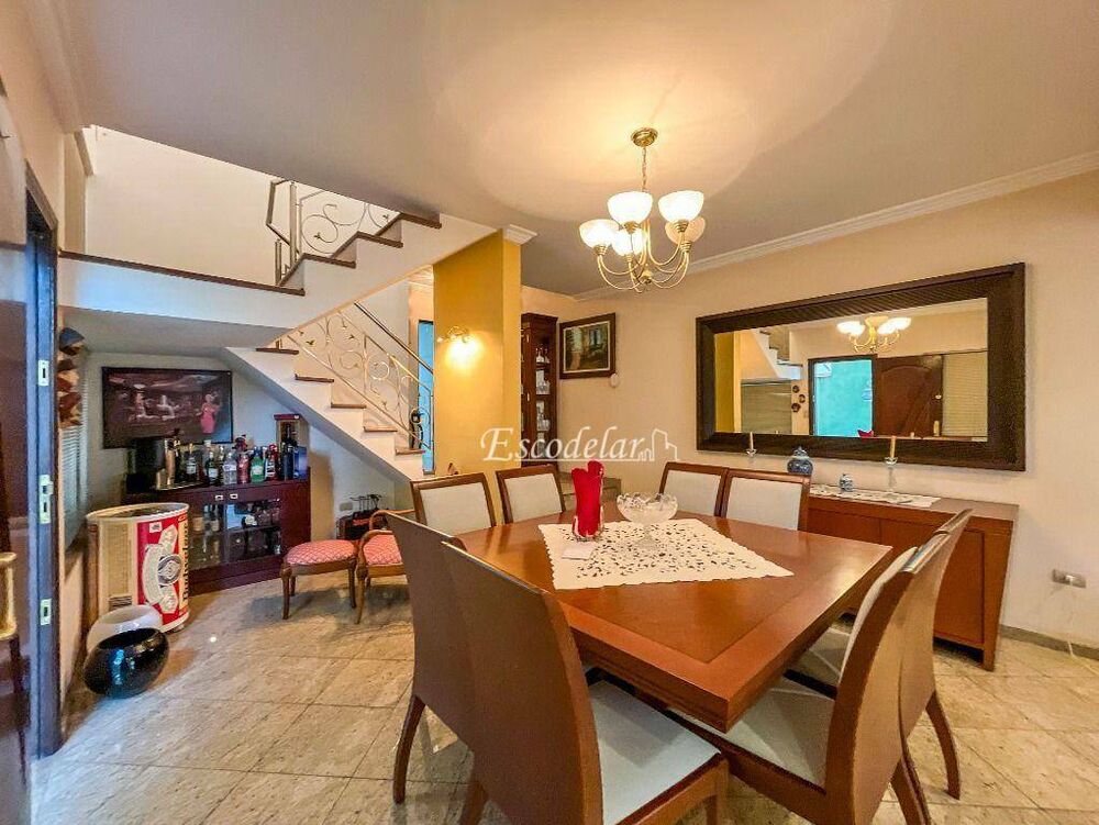 Sobrado, 4 quartos, 256 m² - Foto 2