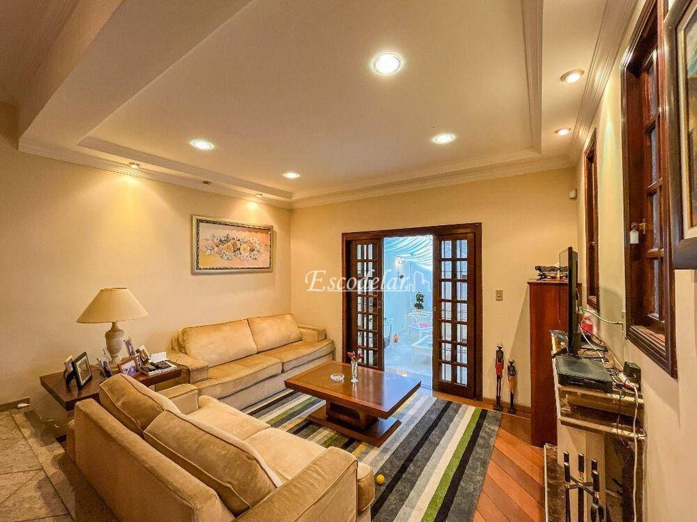 Sobrado, 4 quartos, 256 m² - Foto 1