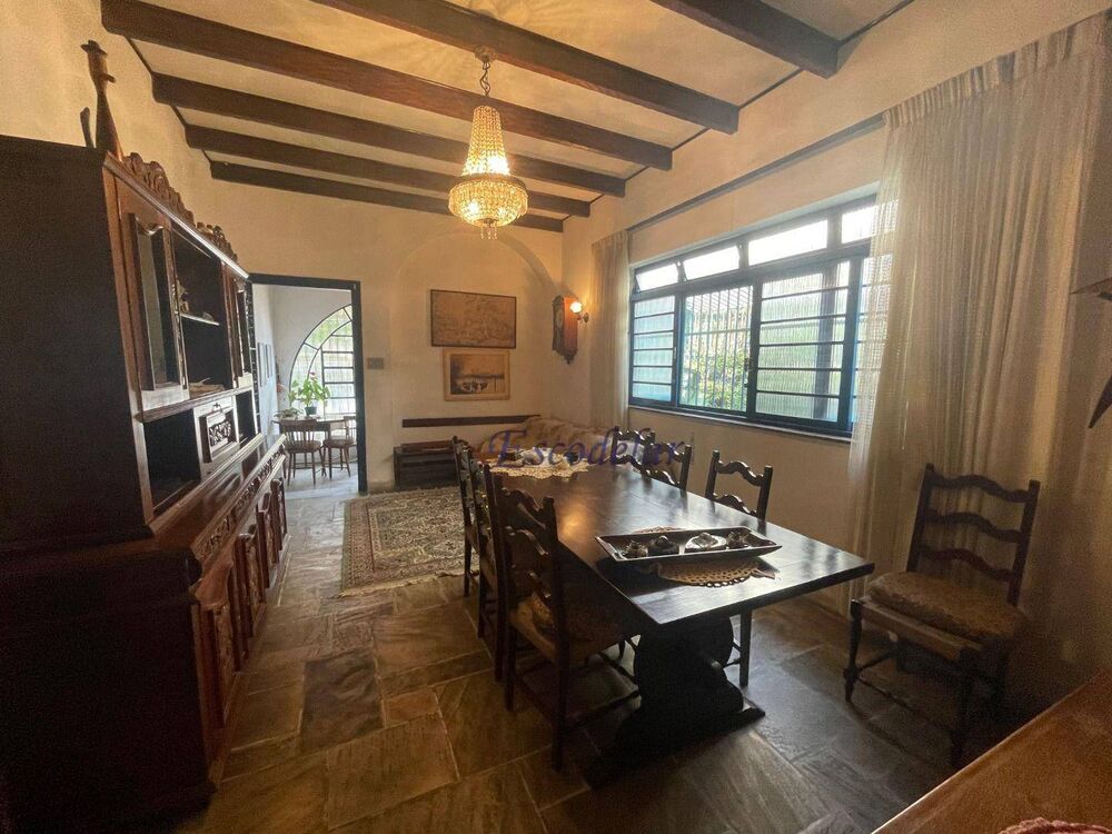 Casa, 3 quartos, 200 m² - Foto 2