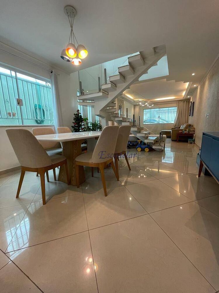 Sobrado à venda com 3 quartos, 177m² - Foto 3
