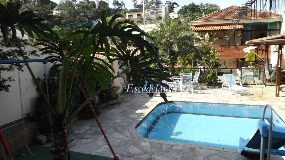 Sobrado, 3 quartos, 280 m² - Foto 1