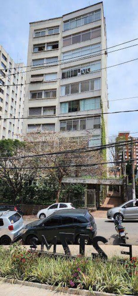 Apartamento para alugar com 3 quartos, 160m² - Foto 4
