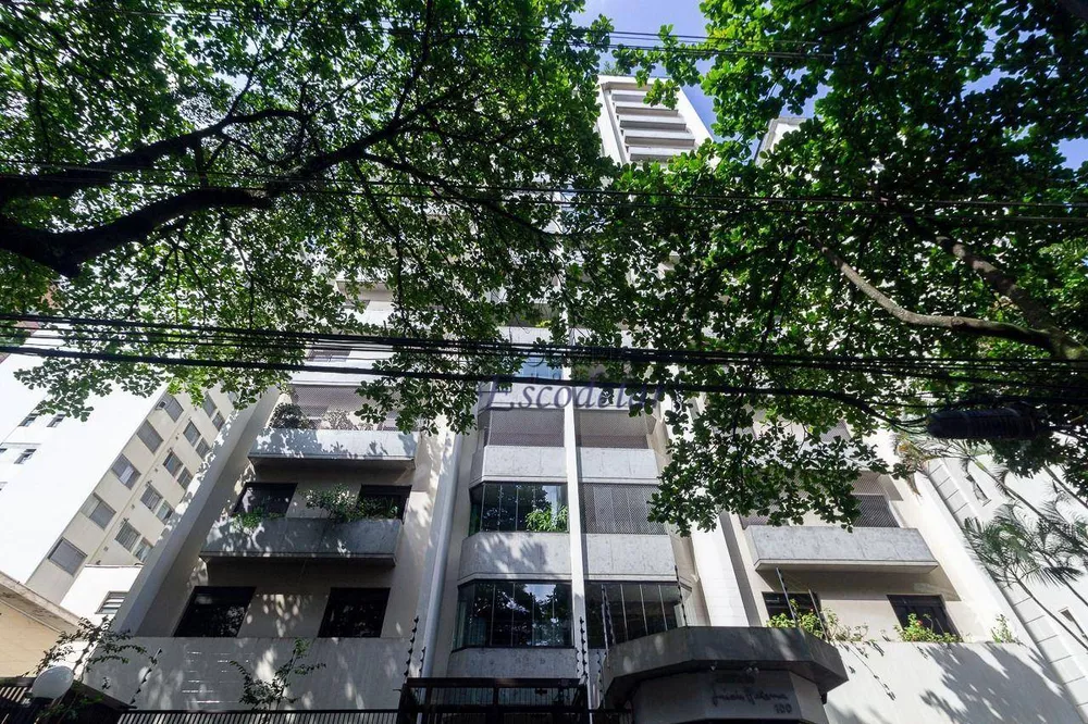 Apartamento à venda com 3 quartos, 200m² - Foto 2