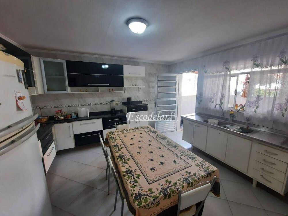 Sobrado, 4 quartos, 225 m² - Foto 10