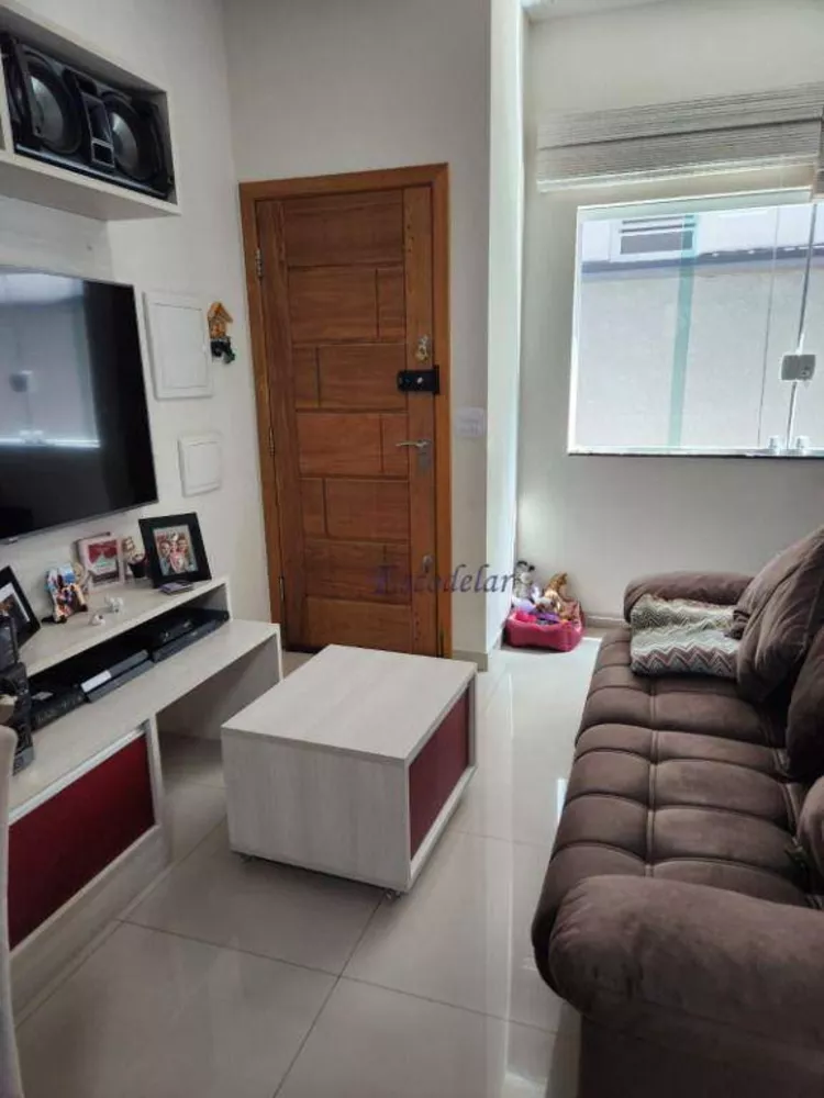 Casa à venda com 2 quartos, 50m² - Foto 4