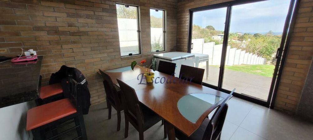 Casa, 3 quartos, 178 m² - Foto 4