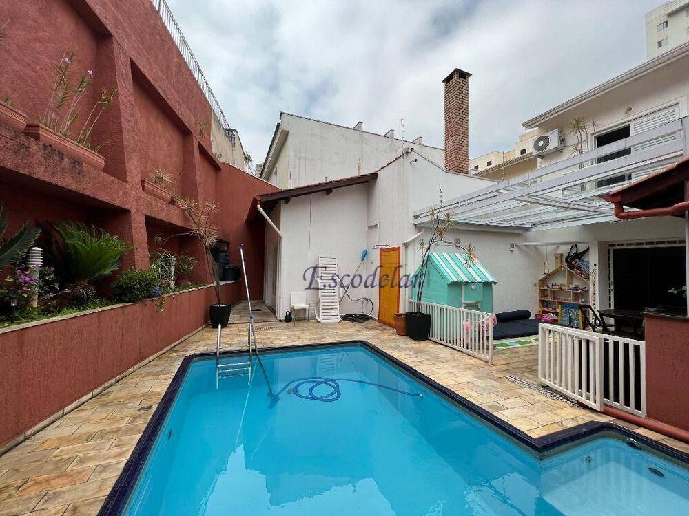 Sobrado, 4 quartos, 316 m² - Foto 1
