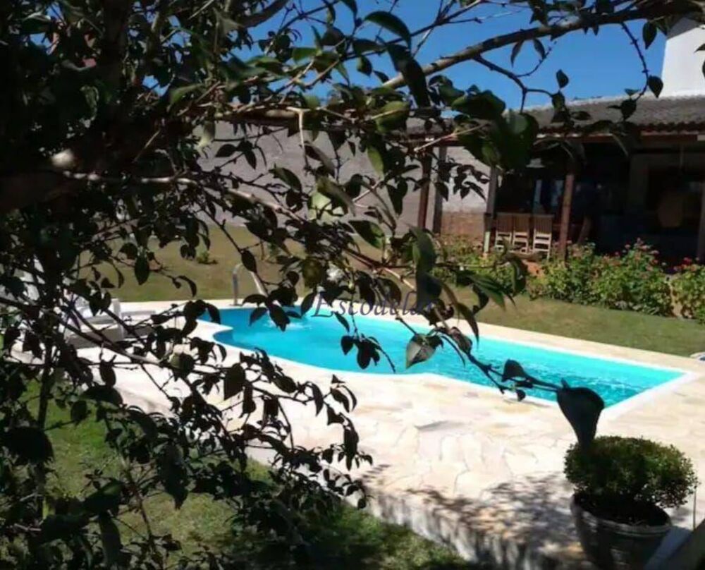 Casa, 4 quartos, 282 m² - Foto 1