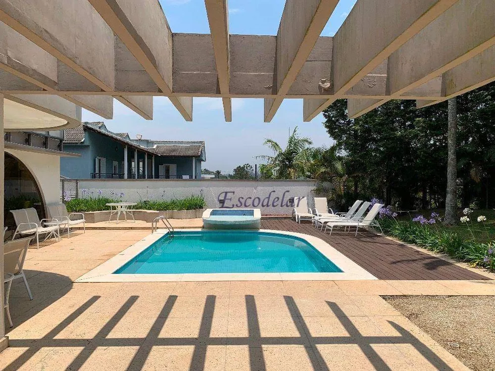 Casa de Condomínio à venda com 4 quartos, 466m² - Foto 2