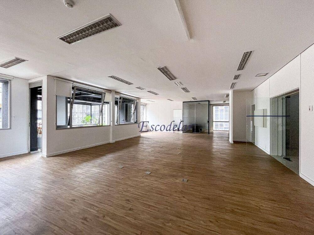 Sala-Conjunto, 200 m² - Foto 1