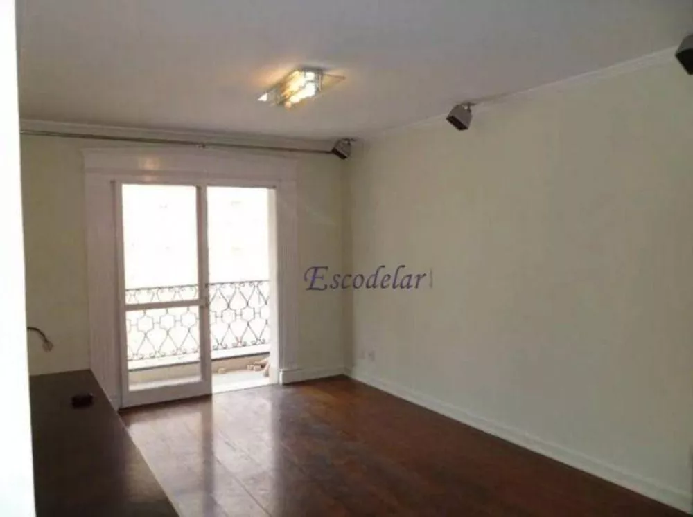 Apartamento à venda com 3 quartos, 109m² - Foto 1