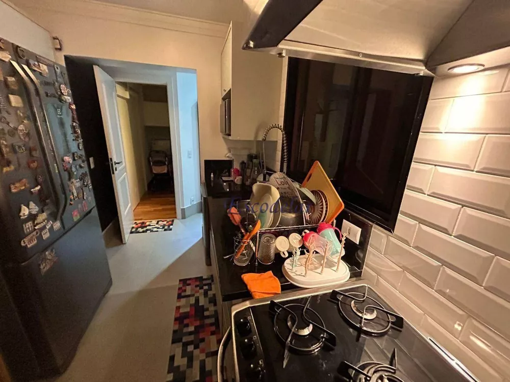 Apartamento à venda com 3 quartos, 202m² - Foto 20