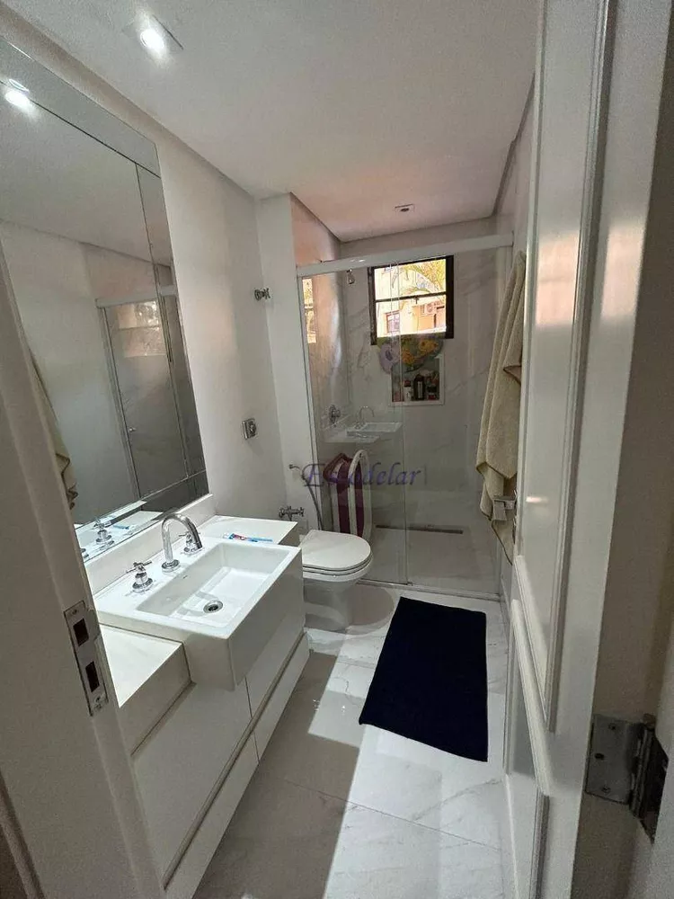 Apartamento à venda com 3 quartos, 202m² - Foto 17