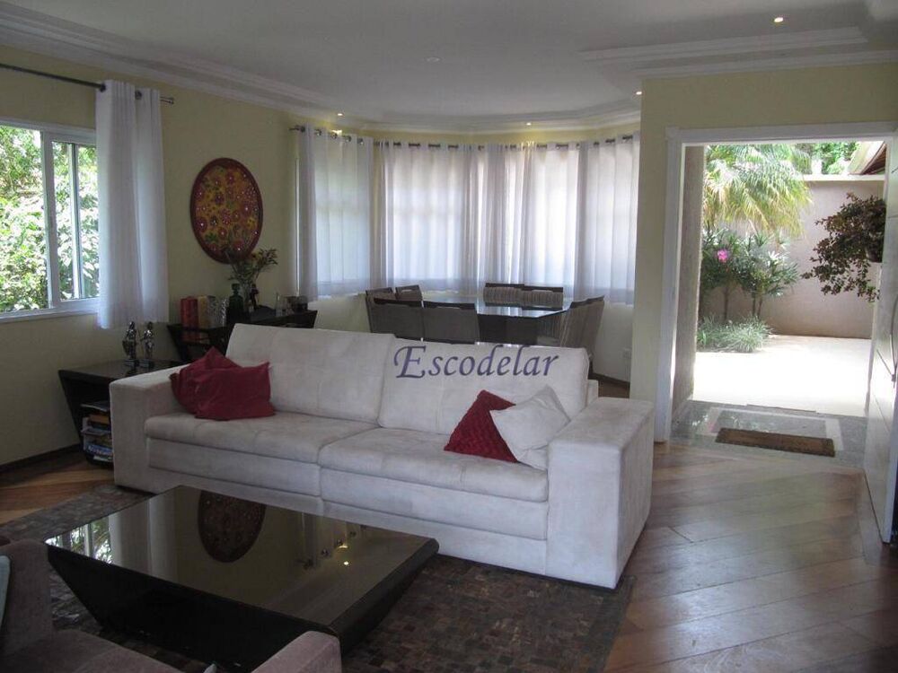 Casa de Condomínio à venda com 4 quartos, 300m² - Foto 2