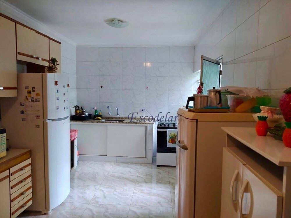 Sobrado, 6 quartos, 154 m² - Foto 1