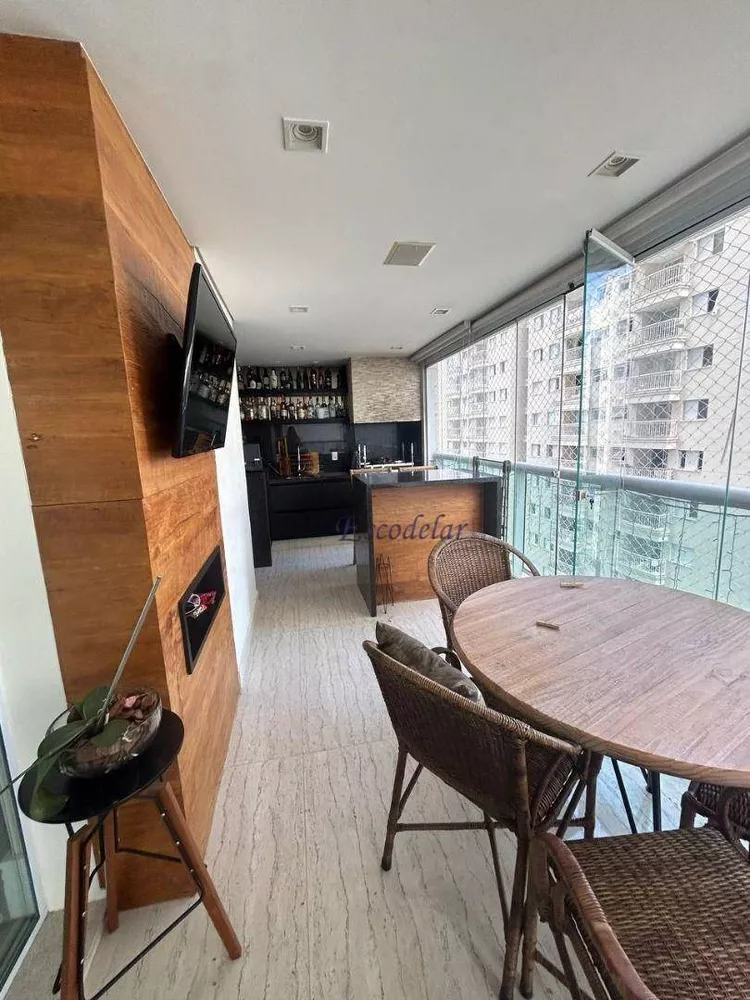 Apartamento, 3 quartos, 243 m² - Foto 5