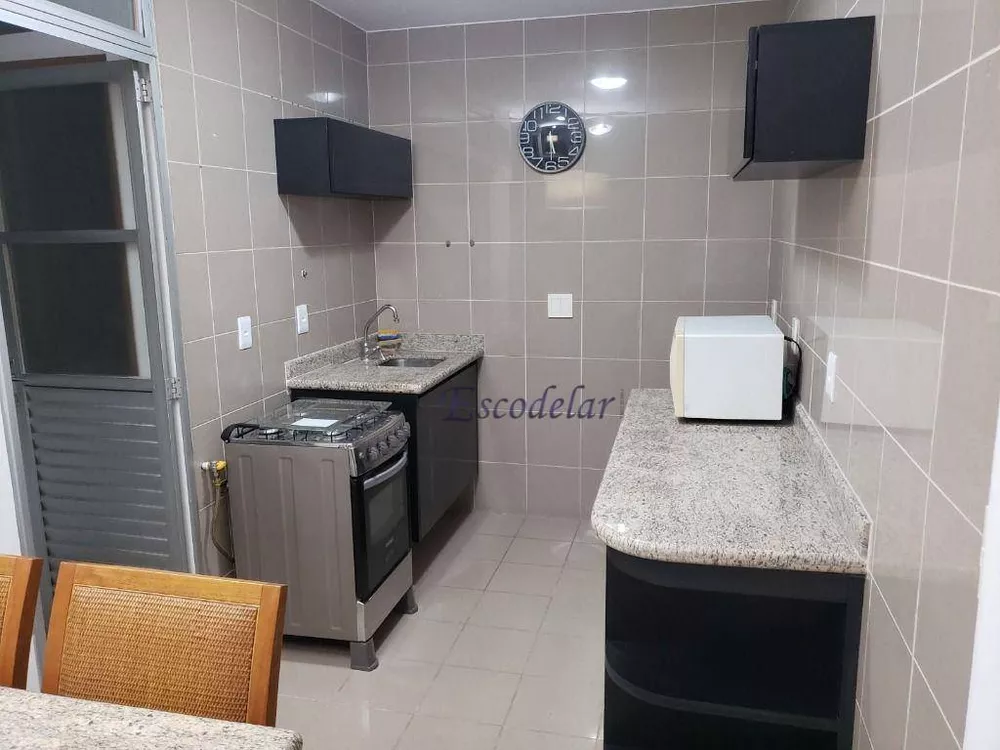 Apartamento à venda com 1 quarto, 60m² - Foto 4