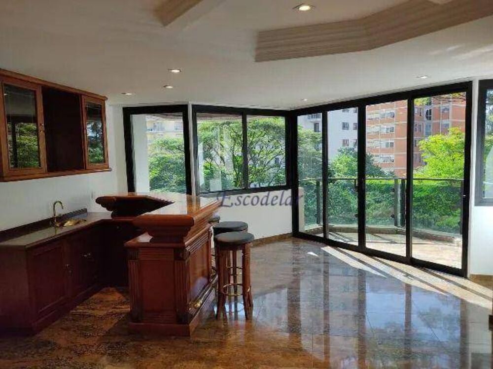 Apartamento, 4 quartos, 216 m² - Foto 1